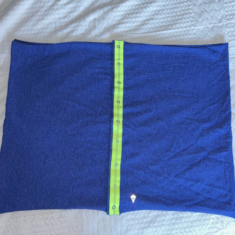 Ivivva “village chill” scarf